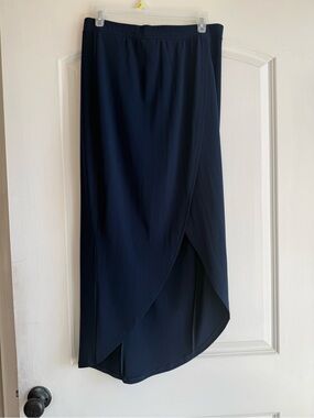 G.I.L.I. Navy Tulip Maxi Skirt